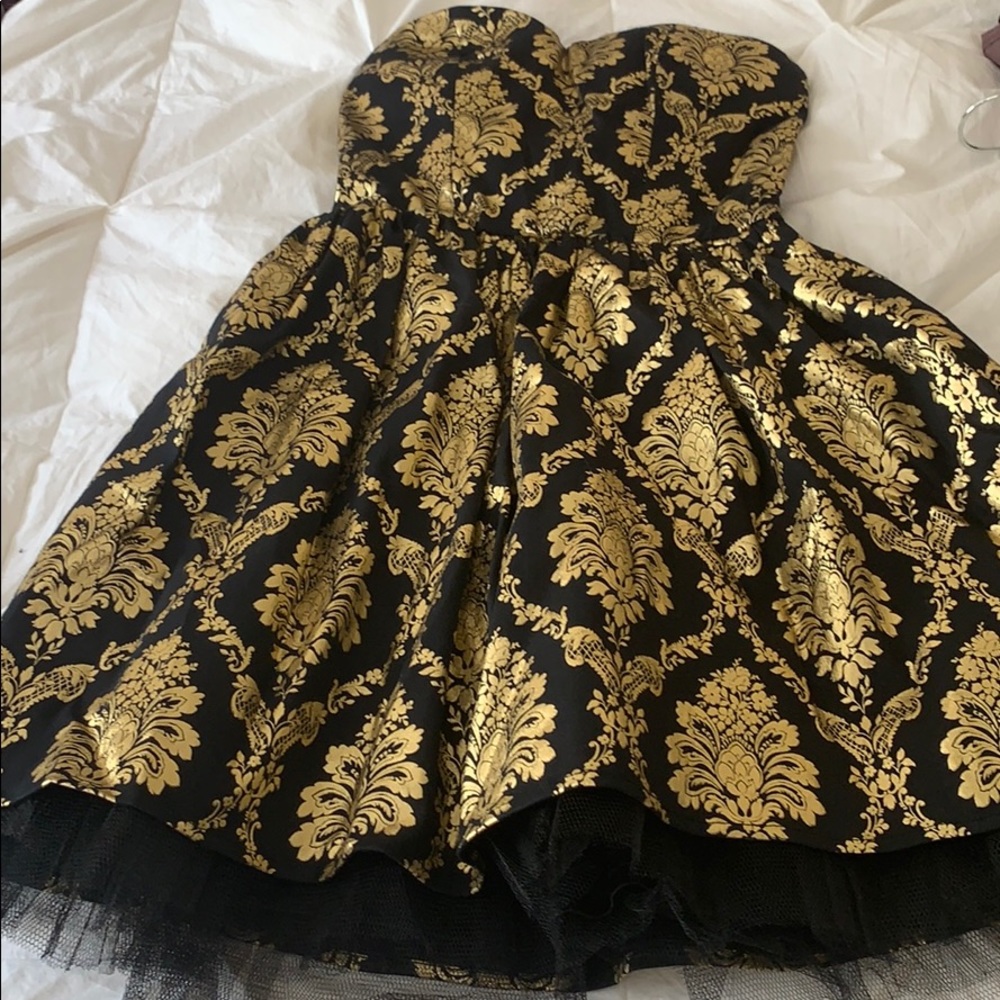 Party’s dress